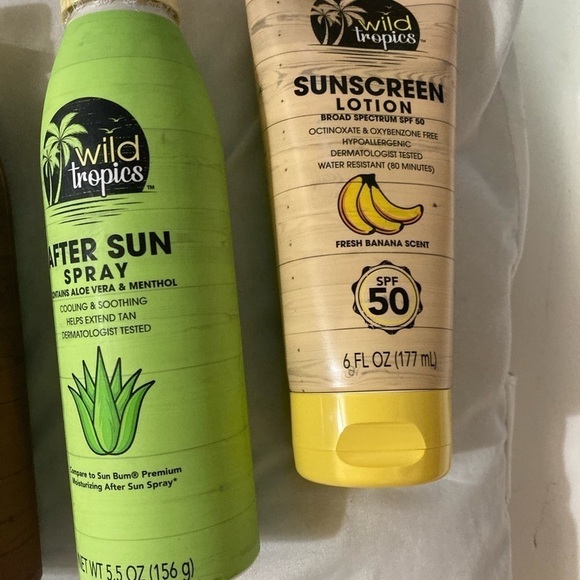 New Sunscreen lotion tropicals and studio selections brand - Picture 4 of 4